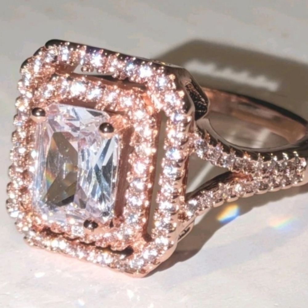 4 Ct Baguette Cut  Diamond Halo Lab Created Ring 14k Rose Gold Plated Sz8